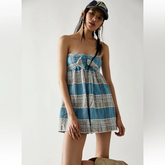 Free People Pants - Free People Barbara Babydoll Romper with Open Back - size M